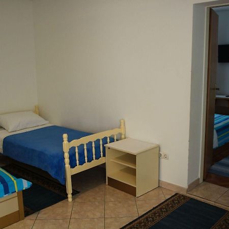 Apartments Zdravko - 150 M From Sandy Beach Duće المظهر الخارجي الصورة