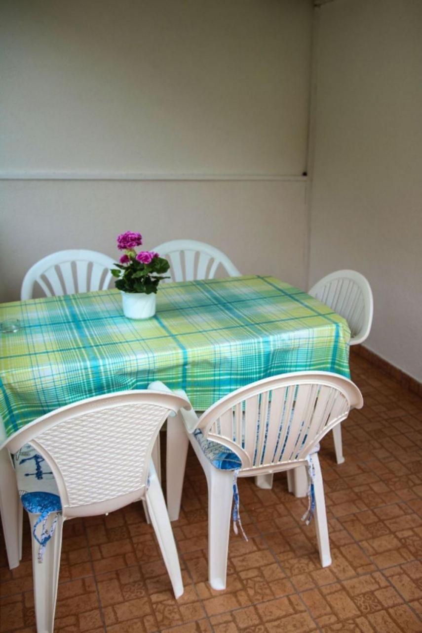 Apartments Zdravko - 150 M From Sandy Beach Duće المظهر الخارجي الصورة