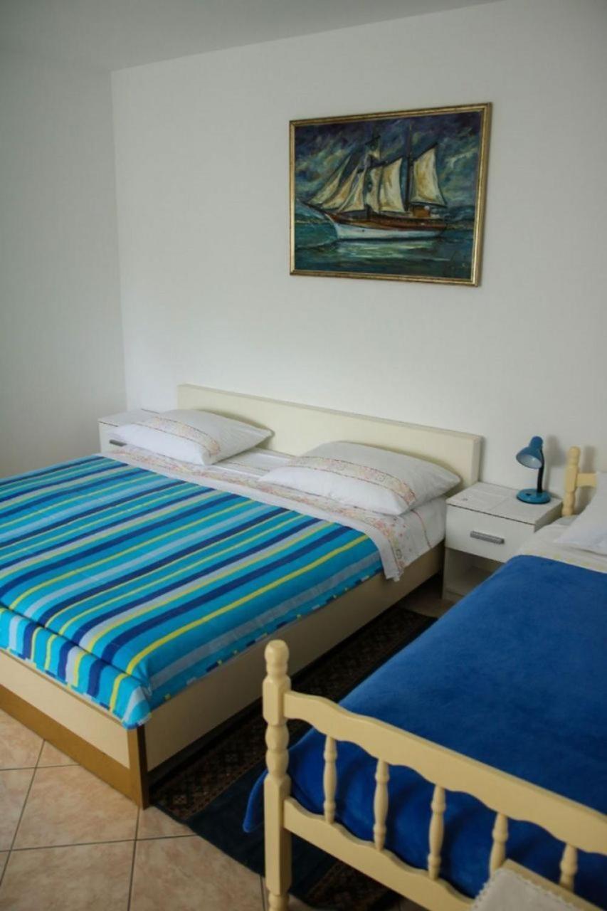 Apartments Zdravko - 150 M From Sandy Beach Duće المظهر الخارجي الصورة