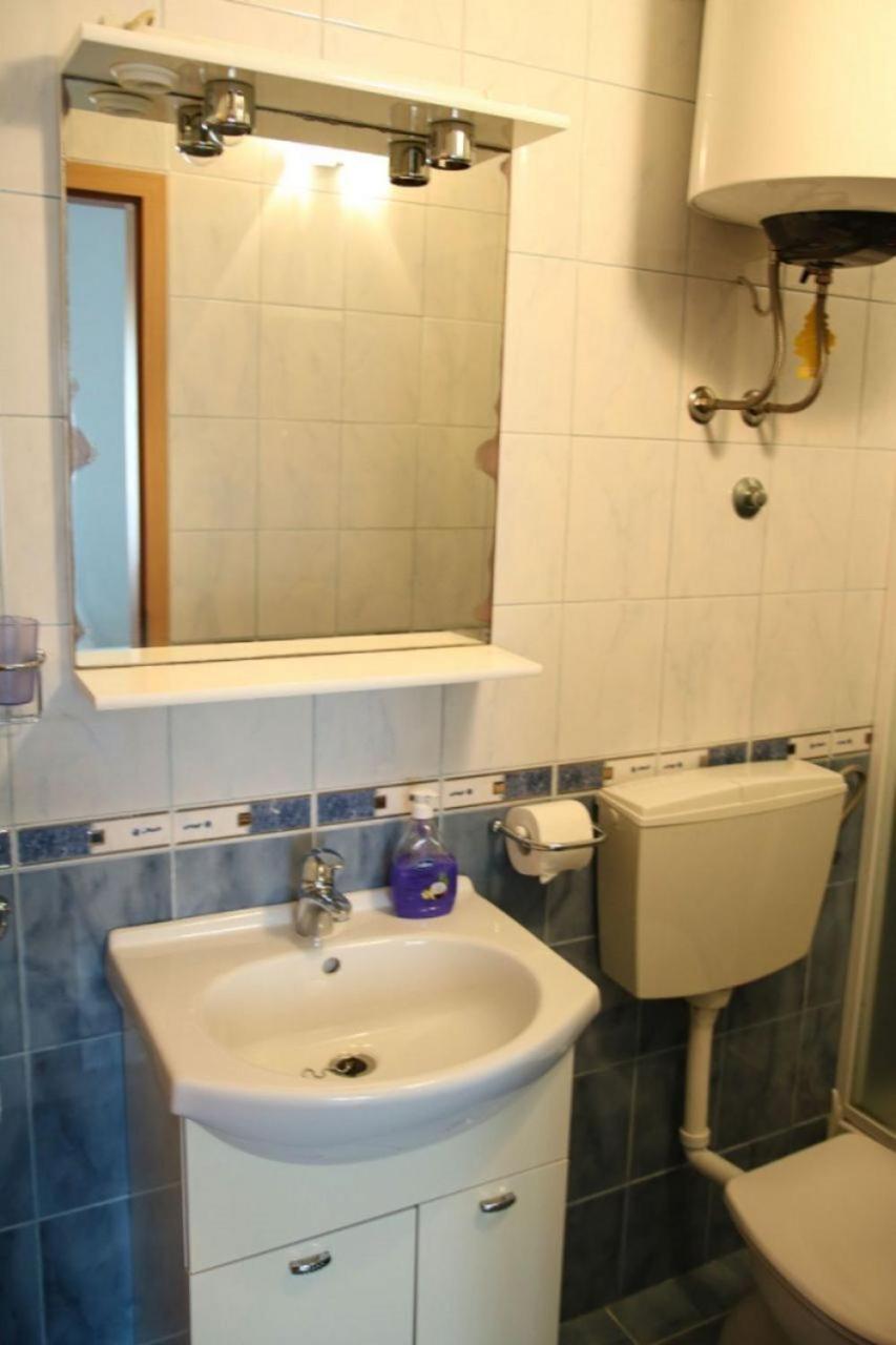 Apartments Zdravko - 150 M From Sandy Beach Duće المظهر الخارجي الصورة